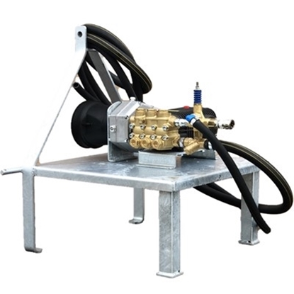 Picture of Maxflow Heavy Duty PTO Pressure Washer – Comet Pump 33 LPM 200 BAR Galvanised Frame + Reel